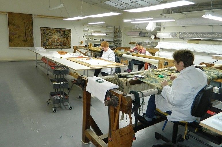 Métiers à rouleaux de l’atelier de restauration